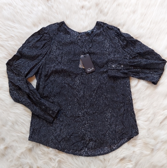 NWT Rails Roslyn Snake Print Long Sleeve Blouse Size XS - Picture 3 of 10